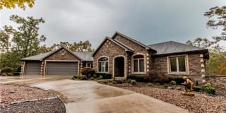 12 Stonehaven DR 12 Stonehaven DR Photo Gallery 1