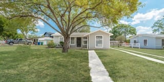 318 PICKWELL DR 318 PICKWELL DR Photo Gallery 1