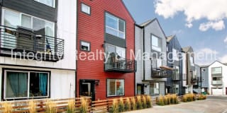 5582 W 11th Pl 5582 W 11th Pl Photo Gallery 1