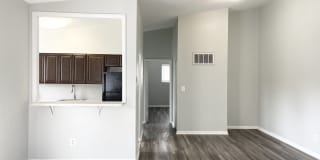Fox Crossing Apartments Fox Crossing Apartments Photo Gallery 1