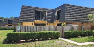 913 9th Way 913 9th Way Photo Gallery 1