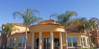 RiverEdge Terrace Apartments RiverEdge Terrace Apartments Photo Gallery 1