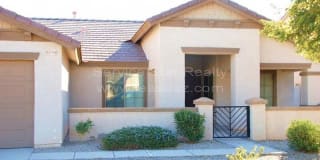 6718 S Garnet Way 6718 S Garnet Way Photo Gallery 1