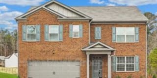 5745 Union Pointe Dr 5745 Union Pointe Dr Photo Gallery 1