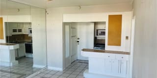140 Linden Avenue 140 Linden Avenue Photo Gallery 1