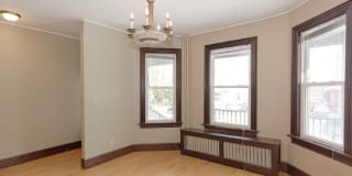 546 Mercer St 1 546 Mercer St 1 Photo Gallery 1