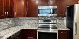 1200 SE Parkview Place 1200 SE Parkview Place Photo Gallery 1