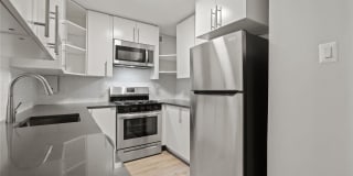 700 7TH STREET SW 700 7TH STREET SW Photo Gallery 1
