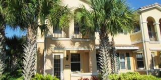 3850 82ND AVENUE CIR E 3850 82ND AVENUE CIR E Photo Gallery 1