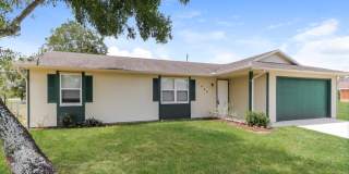 1562 Southwest Calmar Avenue 1562 Southwest Calmar Avenue Photo Gallery 1