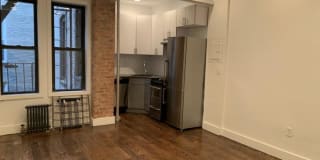 411 Eastern Parkway 411 Eastern Parkway Photo Gallery 1