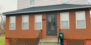1525 East 195th Street 1525 East 195th Street Photo Gallery 1