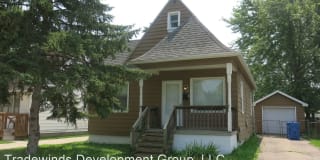 14300 Knox Ave 14300 Knox Ave Photo Gallery 1