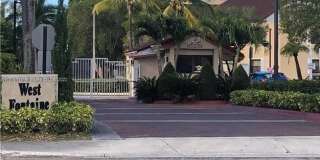 10233 NW 9th St Cir 10233 NW 9th St Cir Photo Gallery 1