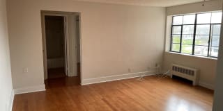 505 Cherry St SE Apt 311 505 Cherry St SE Apt 311 Photo Gallery 1