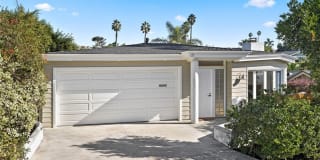 13 Bay Drive 13 Bay Drive Photo Gallery 1