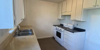 1113 Roselawn Avenue - D 1113 Roselawn Avenue - D Photo Gallery 1