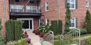 111 S Centre Avenue 111 S Centre Avenue Photo Gallery 1
