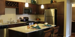 Flora 4050 Apartments Flora 4050 Apartments Photo Gallery 1