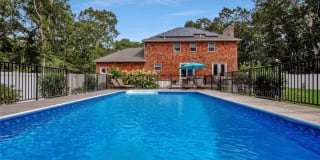 1 Eastridge Court 1 Eastridge Court Photo Gallery 1