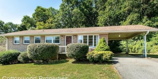 42 N Pershing Road 42 N Pershing Road Photo Gallery 1