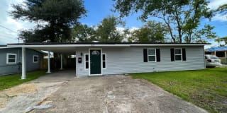 1417 Sunset Drive 1417 Sunset Drive Photo Gallery 1