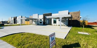 208 W St Helena Ave 208 W St Helena Ave Photo Gallery 1