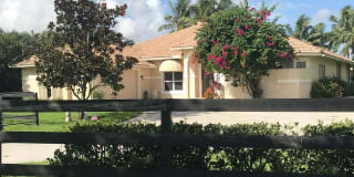 15000 Oatland Court House 15000 Oatland Court House Photo Gallery 1