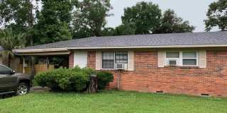 1012 Pennsylvania Dr 1012 Pennsylvania Dr Photo Gallery 1