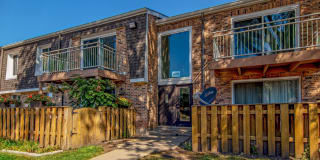 4608 Euclid Avenue 4608 Euclid Avenue Photo Gallery 1