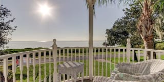 1205 N BAYSHORE DRIVE 1205 N BAYSHORE DRIVE Photo Gallery 1