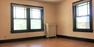 2015 Sherman Avenue #2, Rm 5 2015 Sherman Avenue #2, Rm 5 Photo Gallery 1