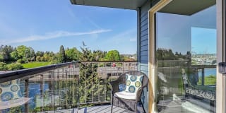 3200 W. Commodore Way #301 - Lockshore 3200 W. Commodore Way #301 - Lockshore Photo Gallery 1