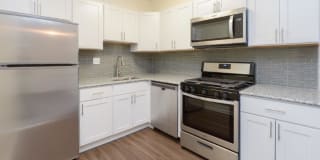 Lakewood Hills Apartments & Townhomes Lakewood Hills Apartments & Townhomes Photo Gallery 1