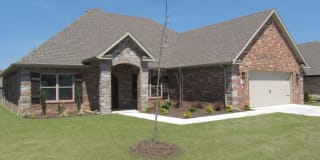 389 N Reeds Bridge Dr 389 N Reeds Bridge Dr Photo Gallery 1