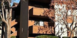 6893 S. Countrywoods Circle #B 6893 S. Countrywoods Circle #B Photo Gallery 1