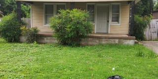 3186 Pershing Ave 3186 Pershing Ave Photo Gallery 1