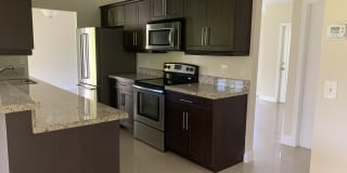 17335 35th Place N 17335 35th Place N Photo Gallery 1