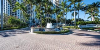 7575 Pelican Bay BLVD 7575 Pelican Bay BLVD Photo Gallery 1