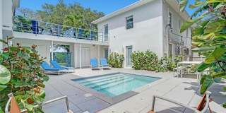 625 NE 13th Avenue 625 NE 13th Avenue Photo Gallery 1