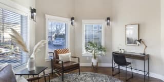 215 Pinehurst Dr SW 215 Pinehurst Dr SW Photo Gallery 1