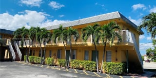 4081 N Dixie Hwy 4081 N Dixie Hwy Photo Gallery 1