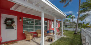 1001 N Lakeside Drive 1001 N Lakeside Drive Photo Gallery 1