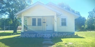 948 Westwood Ave 948 Westwood Ave Photo Gallery 1