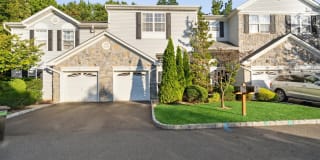 7 Harbor Bay Circle 7 Harbor Bay Circle Photo Gallery 1