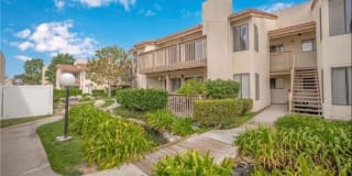 4831 Lago Dr #206 4831 Lago Dr #206 Photo Gallery 1