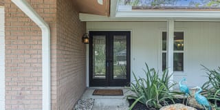 102 GRANADA LN 102 GRANADA LN Photo Gallery 1