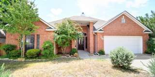 719 Oak Hollow Dr 719 Oak Hollow Dr Photo Gallery 1