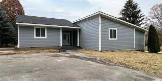 1405 S HOSPITAL Road 1405 S HOSPITAL Road Photo Gallery 1