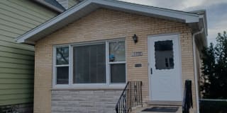 13300 S Burley Avenue 13300 S Burley Avenue Photo Gallery 1